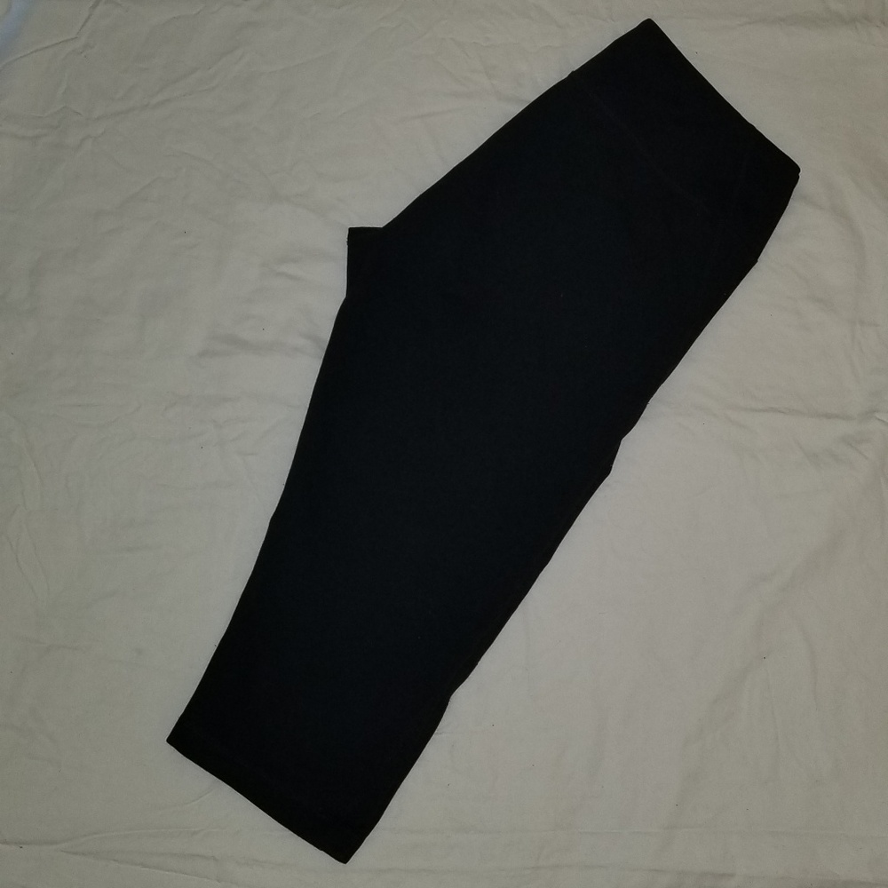 Zella Capri Leggings